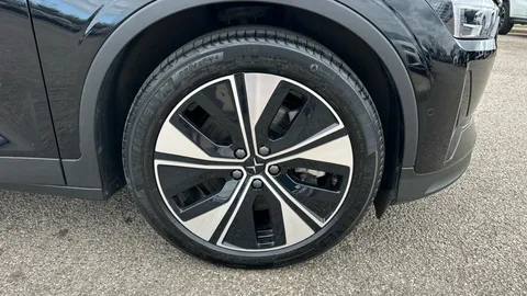 Polestar                  2 220kW 82kWh Long Range SM [Plus] Auto