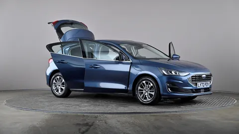 FORD FOCUS 1.0 EcoBoost Hybrid mHEV Titanium Auto