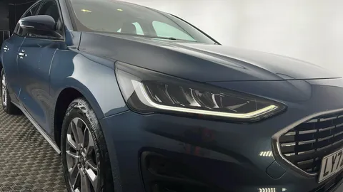 FORD FOCUS 1.0 EcoBoost Hybrid mHEV Titanium Auto