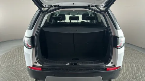 Land Rover Discovery Sport 2.0 TD4 180 HSE Black Auto [7 Seats]