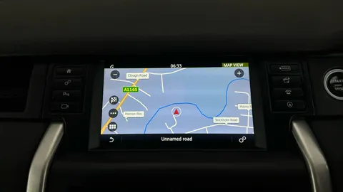 Land Rover Discovery Sport 2.0 TD4 180 HSE Black Auto [7 Seats]