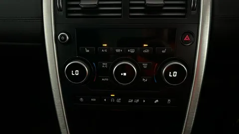 Land Rover Discovery Sport 2.0 TD4 180 HSE Black Auto [7 Seats]