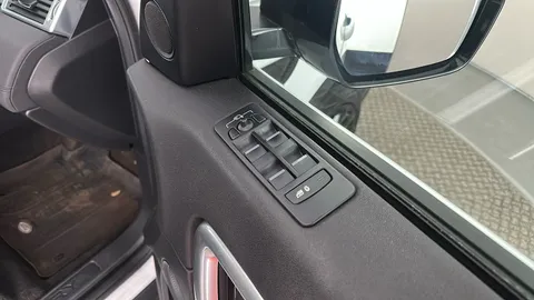 Land Rover Discovery Sport 2.0 TD4 180 HSE Black Auto [7 Seats]