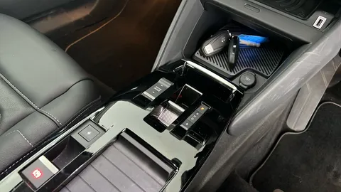 CITROEN C4 100kW Shine Plus 50kWh Auto