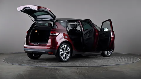 RENAULT SCENIC 1.5 dCi Dynamique S Nav