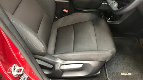 MG MOTOR UK MG4 125kW SE EV 51kWh Auto