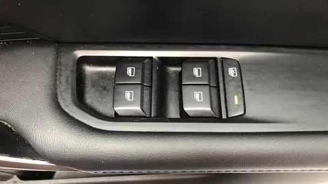 MG MOTOR UK MG4 125kW SE EV 51kWh Auto