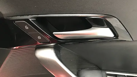 MG MOTOR UK MG4 125kW SE EV 51kWh Auto