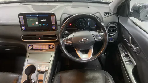 HYUNDAI KONA 150kW Premium SE 64kWh Auto