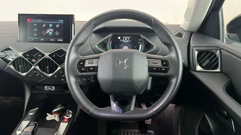 DS DS 3 100kW E-TENSE Bastille 50kWh Auto