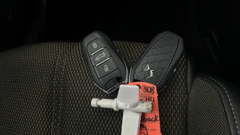 DS DS 3 100kW E-TENSE Bastille 50kWh Auto