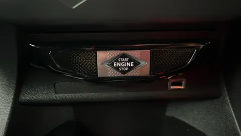 DS DS 3 100kW E-TENSE Bastille 50kWh Auto