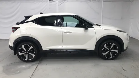 NISSAN JUKE 1.0 DiG-T N-Connecta
