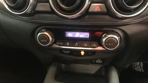 NISSAN JUKE 1.0 DiG-T N-Connecta