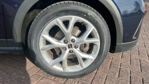 SEAT ARONA 1.0 TSI 110 FR