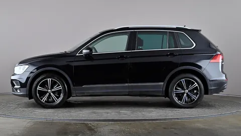 VOLKSWAGEN TIGUAN 2.0 TDi 150 SE Nav