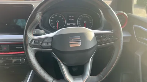 SEAT ARONA 1.0 TSI 110 FR