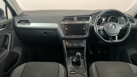 VOLKSWAGEN TIGUAN 2.0 TDi 150 SE Nav