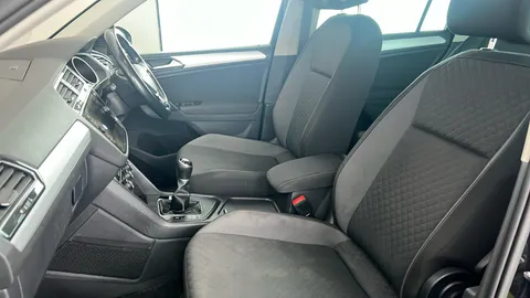 VOLKSWAGEN TIGUAN 2.0 TDi 150 SE Nav