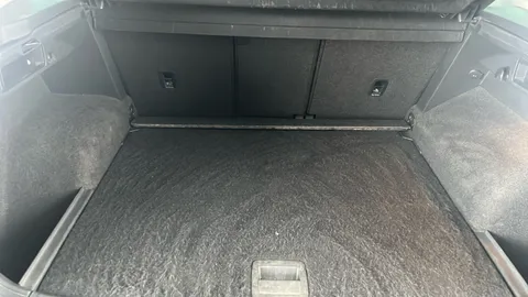 VOLKSWAGEN TIGUAN 2.0 TDi 150 SE Nav