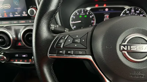 NISSAN JUKE 1.0 DiG-T 114 N-Connecta