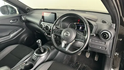 NISSAN JUKE 1.0 DiG-T 114 N-Connecta