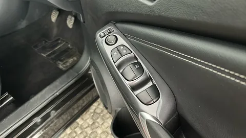 NISSAN JUKE 1.0 DiG-T 114 N-Connecta