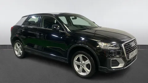 AUDI Q2 30 TDI Sport