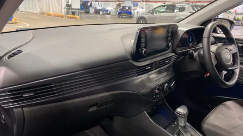 HYUNDAI BAYON 1.0 TGDi 48V MHEV SE Connect DCT