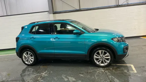 VOLKSWAGEN T-CROSS 1.0 TSI 110 SE