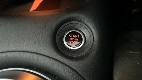 NISSAN JUKE 1.0 DiG-T 114 N-Connecta