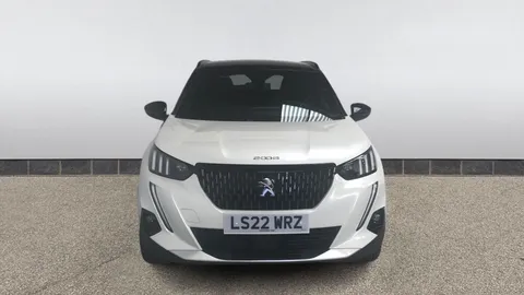 PEUGEOT 2008 1.2 PureTech 130 GT