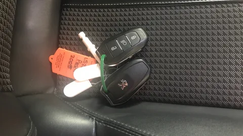 PEUGEOT 2008 1.2 PureTech 130 GT