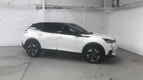 PEUGEOT 2008 1.2 PureTech 130 GT