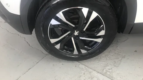 PEUGEOT 2008 1.2 PureTech 130 GT