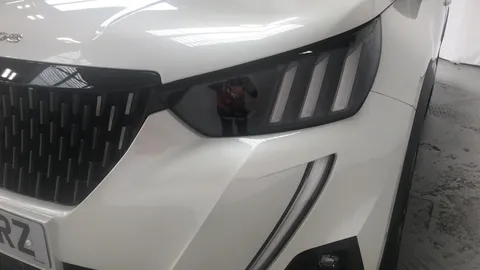 PEUGEOT 2008 1.2 PureTech 130 GT