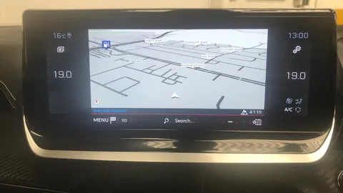 PEUGEOT 2008 1.2 PureTech 130 GT