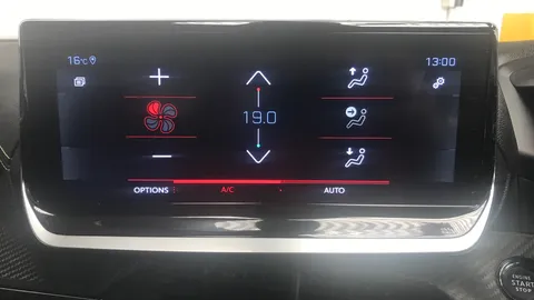 PEUGEOT 2008 1.2 PureTech 130 GT