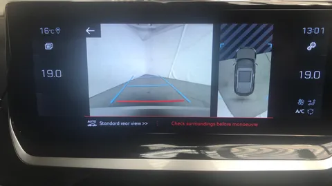 PEUGEOT 2008 1.2 PureTech 130 GT