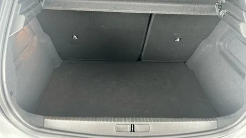 PEUGEOT 208 1.2 PureTech 100 Allure