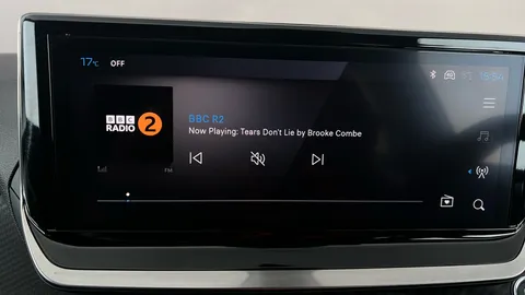 PEUGEOT 208 1.2 PureTech 100 Allure