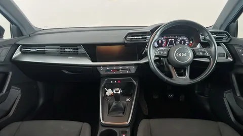 AUDI A3 30 TFSI Technik