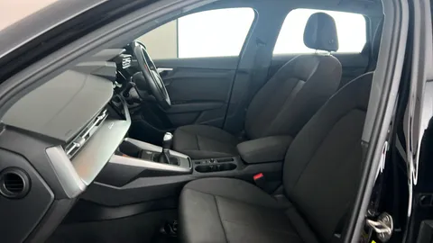 AUDI A3 30 TFSI Technik