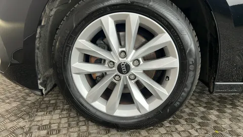 AUDI A3 30 TFSI Technik