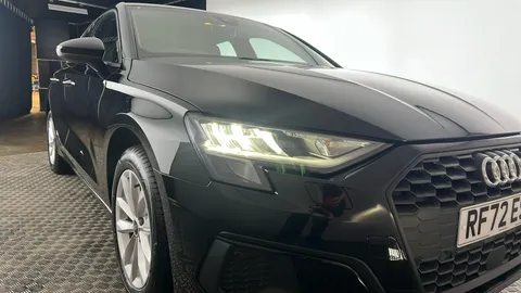 AUDI A3 30 TFSI Technik