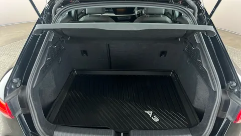 AUDI A3 30 TFSI Technik