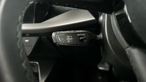 AUDI A3 30 TFSI Technik