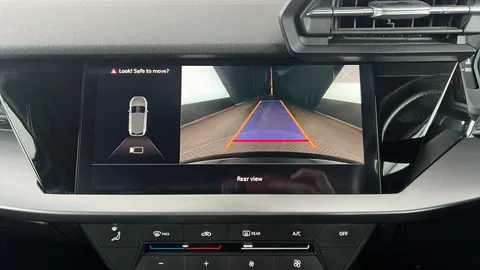 AUDI A3 30 TFSI Technik