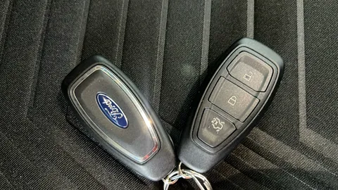 FORD PUMA 1.0 EcoBoost Hybrid mHEV ST-Line X