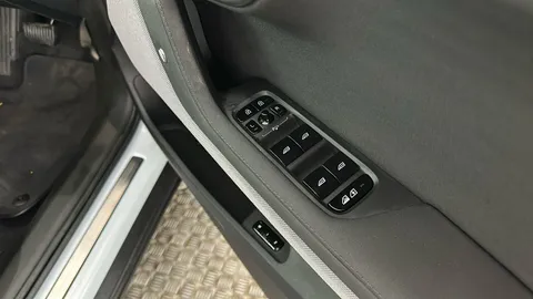 POLESTAR 2 170kW 78kWh Long Range SM [Plus] Auto